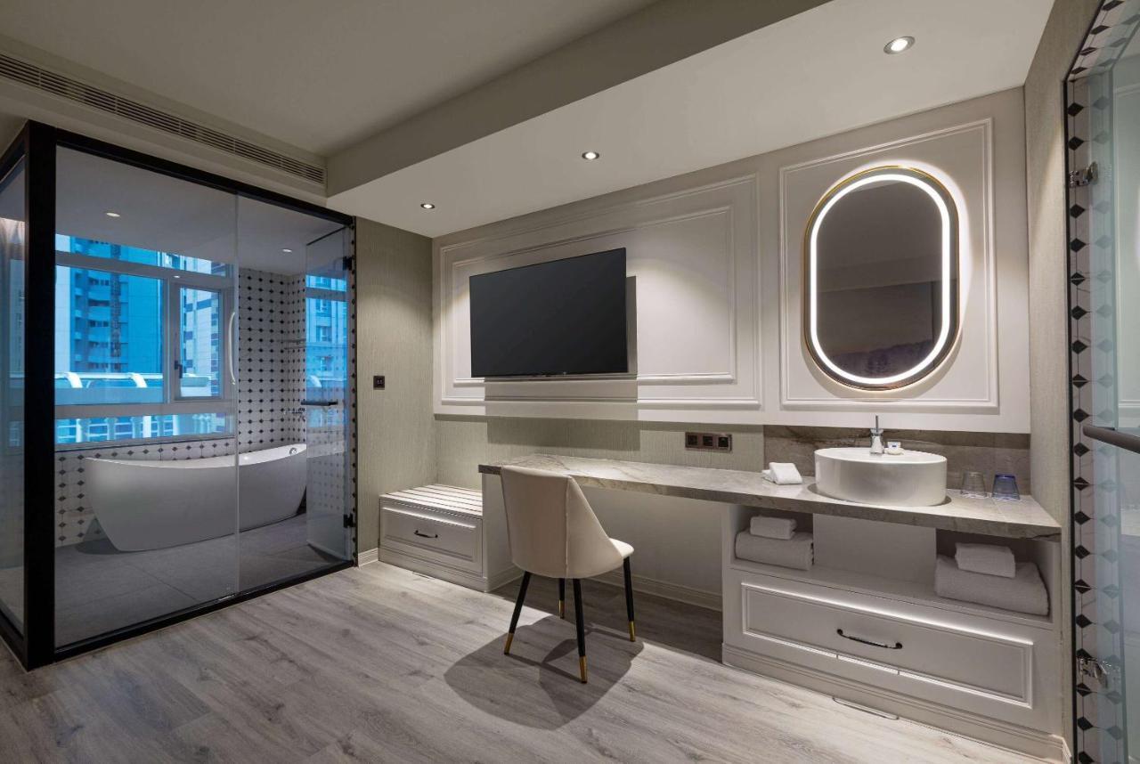 Tryp By Wyndham New Taipei Linkou 新北林口爵怡溫德姆酒店機場捷運mrta9林口站 Exteriör bild